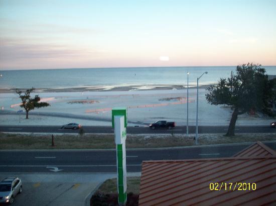 Express By Holiday Inn Biloxi Exterior photo