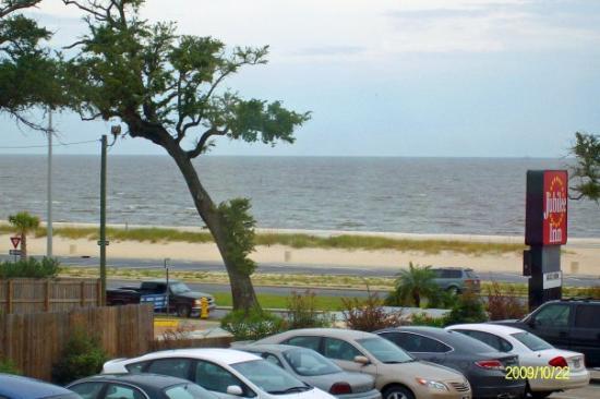 Express By Holiday Inn Biloxi Exterior photo